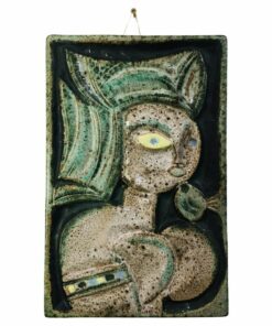 Fürtös György Falikép - Nő madárral, Zsolnay gyár kivitelezése