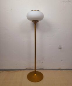 Vintage design rezezett állólámpa, tejüveg búrával, 1960's