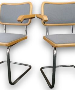 Tervező:Breuer Marcel, Cesca szék B64-es modell.