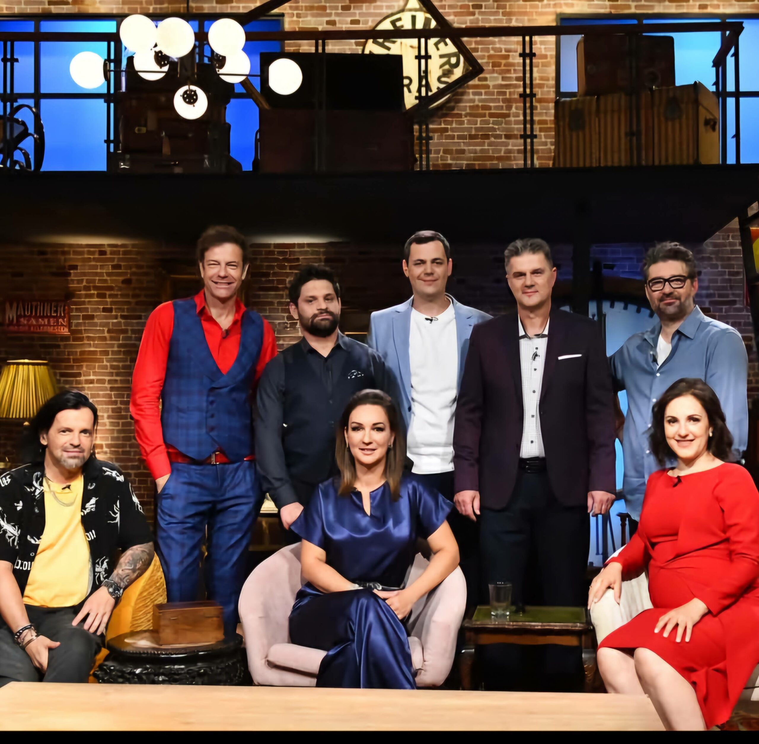 Messze értékesebb volt az István által a Kincsvadászok hétfői részében vitt tárgyegyüttes, mint azt tulajdonosa gondolta. Ráadásul érdekes történet is fűződött a tárgyakhoz: azokat a férfi anyai nagyszülei mentették meg a második világháború alatt, ez volt a „túlélési záloguk”, miközben menekültek. A csomagot minden szálláshelyükön elásták a kertben, összesen ötször.