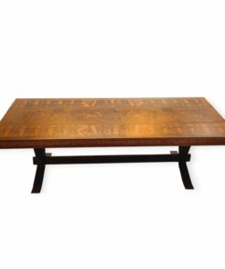 Mid-century dohányzóasztal Egyiptomi díszítéssel