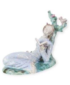 Rahmer Mária: Olvasó lány, art deco mázas kerámia szobor