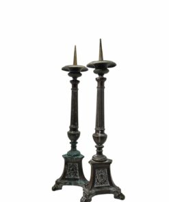 Templomi barokk gyertyatartó pár