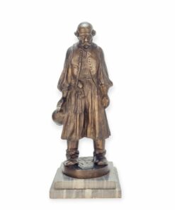 Beszédes János László: Parasztember korsóval bronz szobor