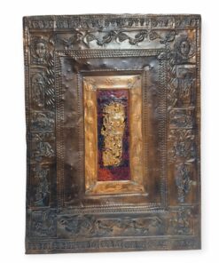 Dombornyomott fali relief